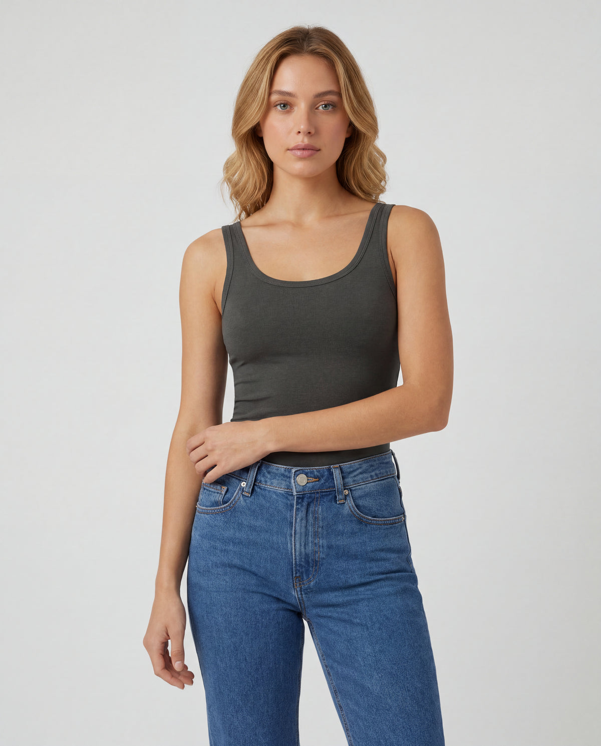 Basica Mujer Naranja - Verde Militar