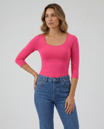Basica Mujer Forest - Coral