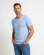 Camiseta Hombre Cuello V - Azul Claro