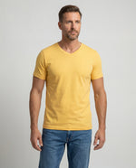 Camiseta Hombre Cuello V - Maiz