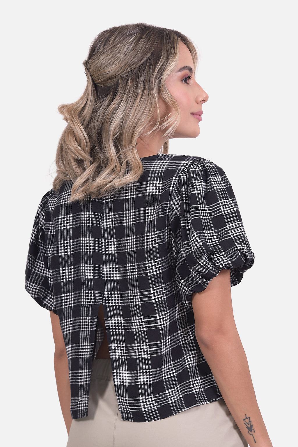 Blusa Olivia - Negra