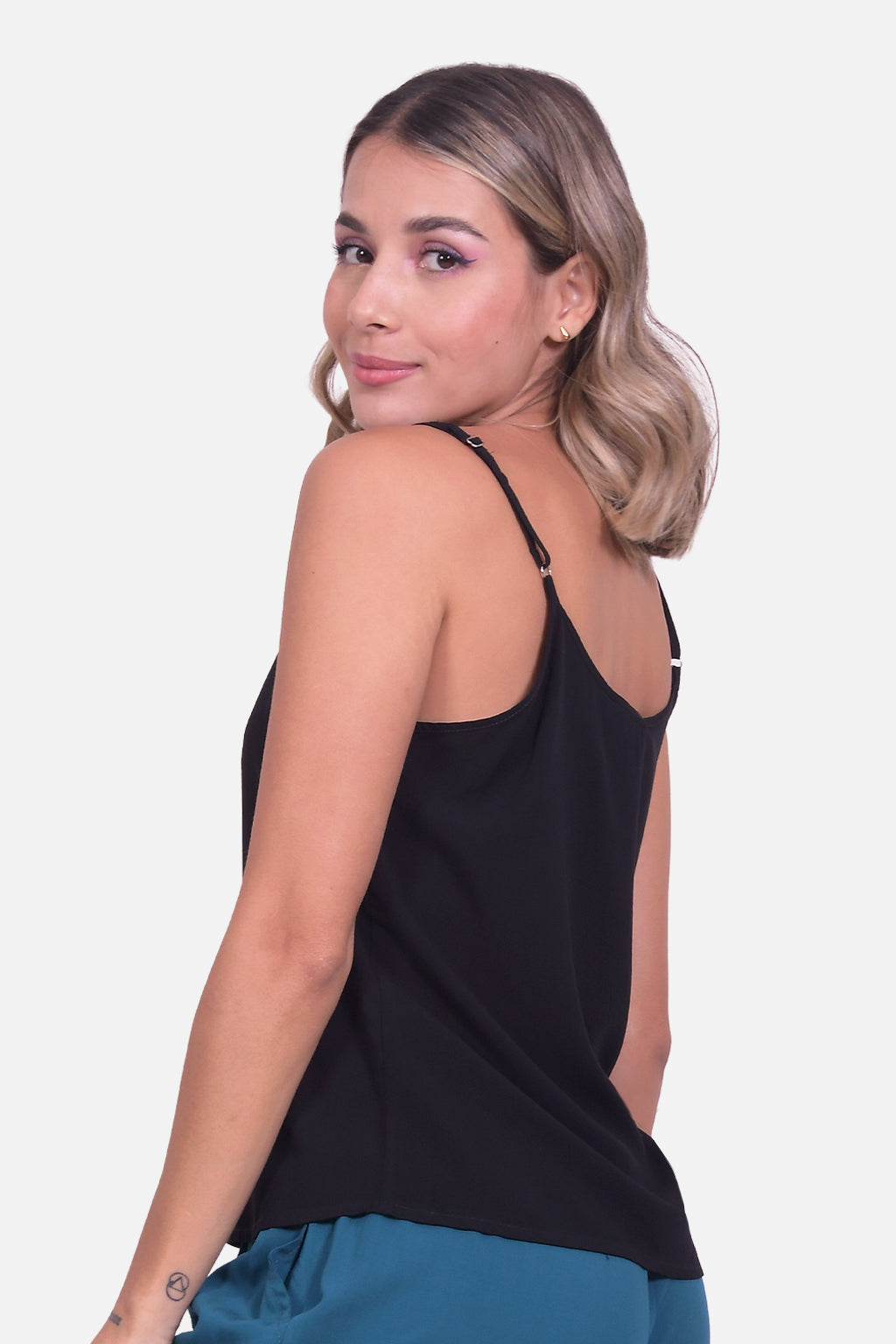 Blusa Chesna - Negra
