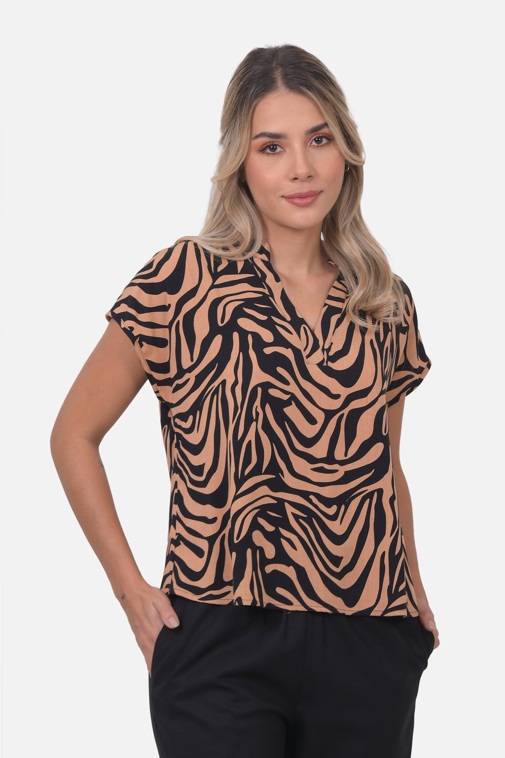 Blusa Chanel - Camel